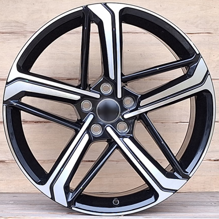 Viper 5X112 R19 8,5 ET40 H3371F BFM